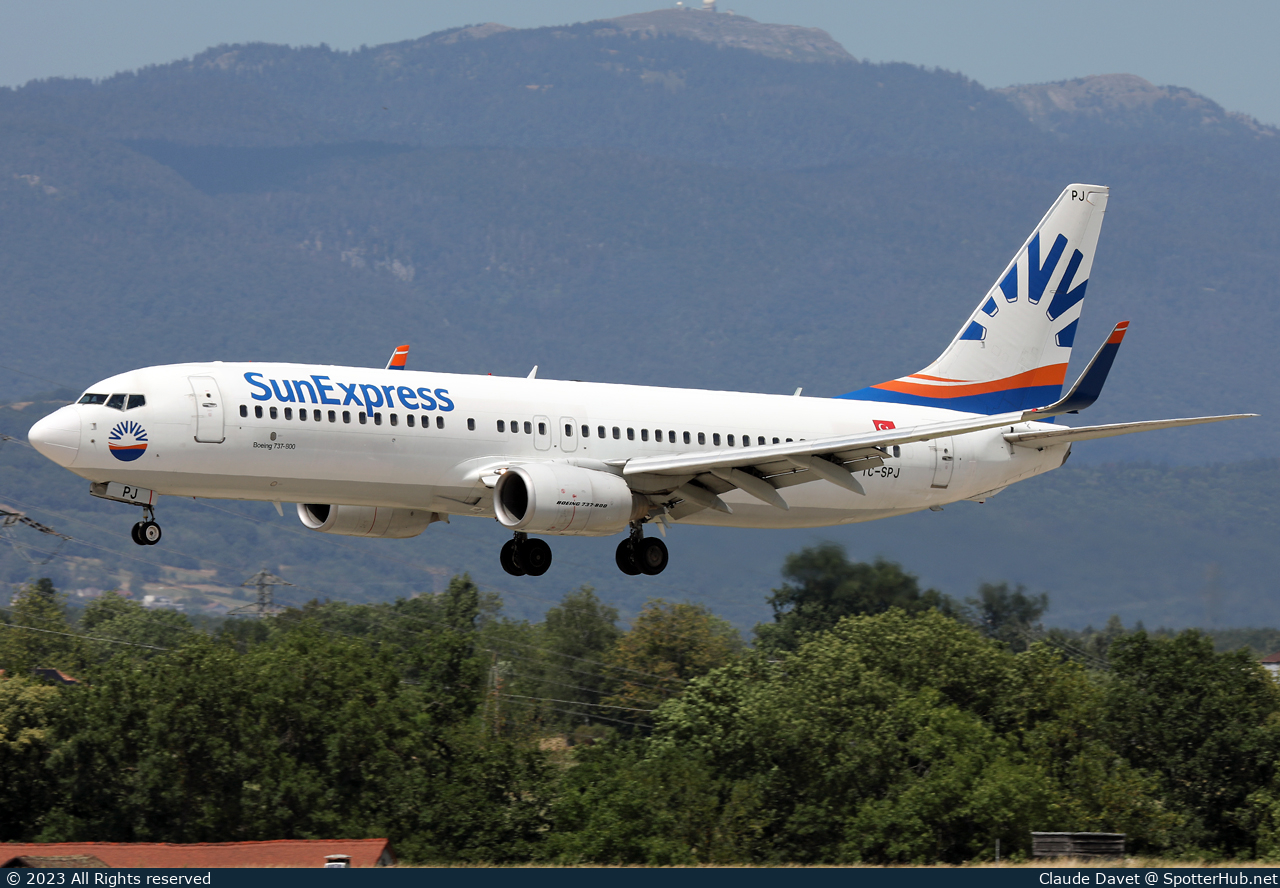 Photo of TC-SPJ - Boeing 737-82R operated by SunExpress