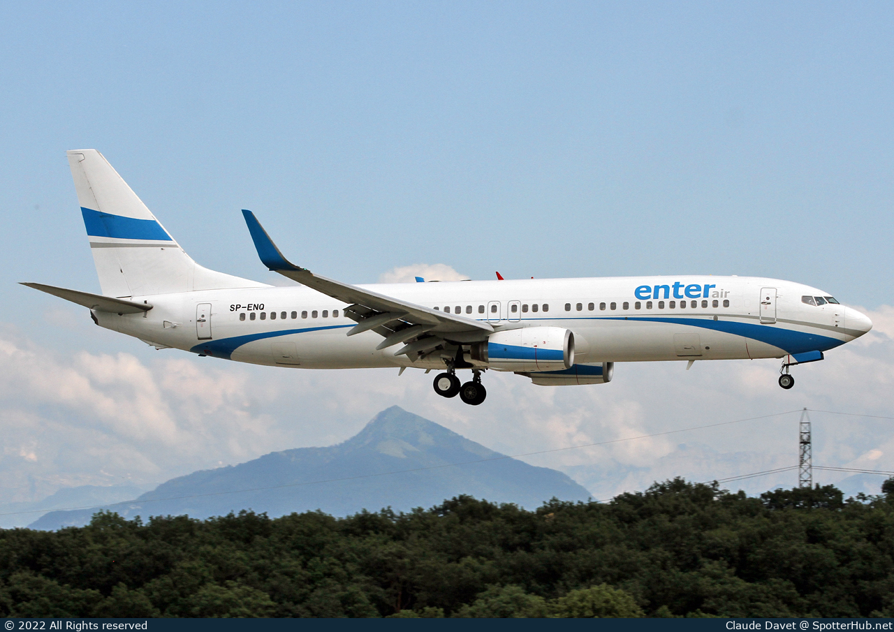 Photo of SP-ENQ - Boeing 737-85R operated by Enter Air