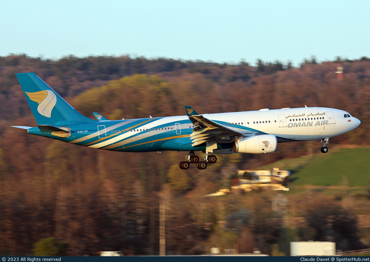 Photo of A4O-DF - Airbus A330-243 operated by Oman Air