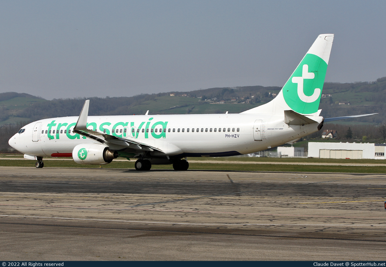 Photo of PH-HZV - Boeing 737-8K2 operated by Transavia