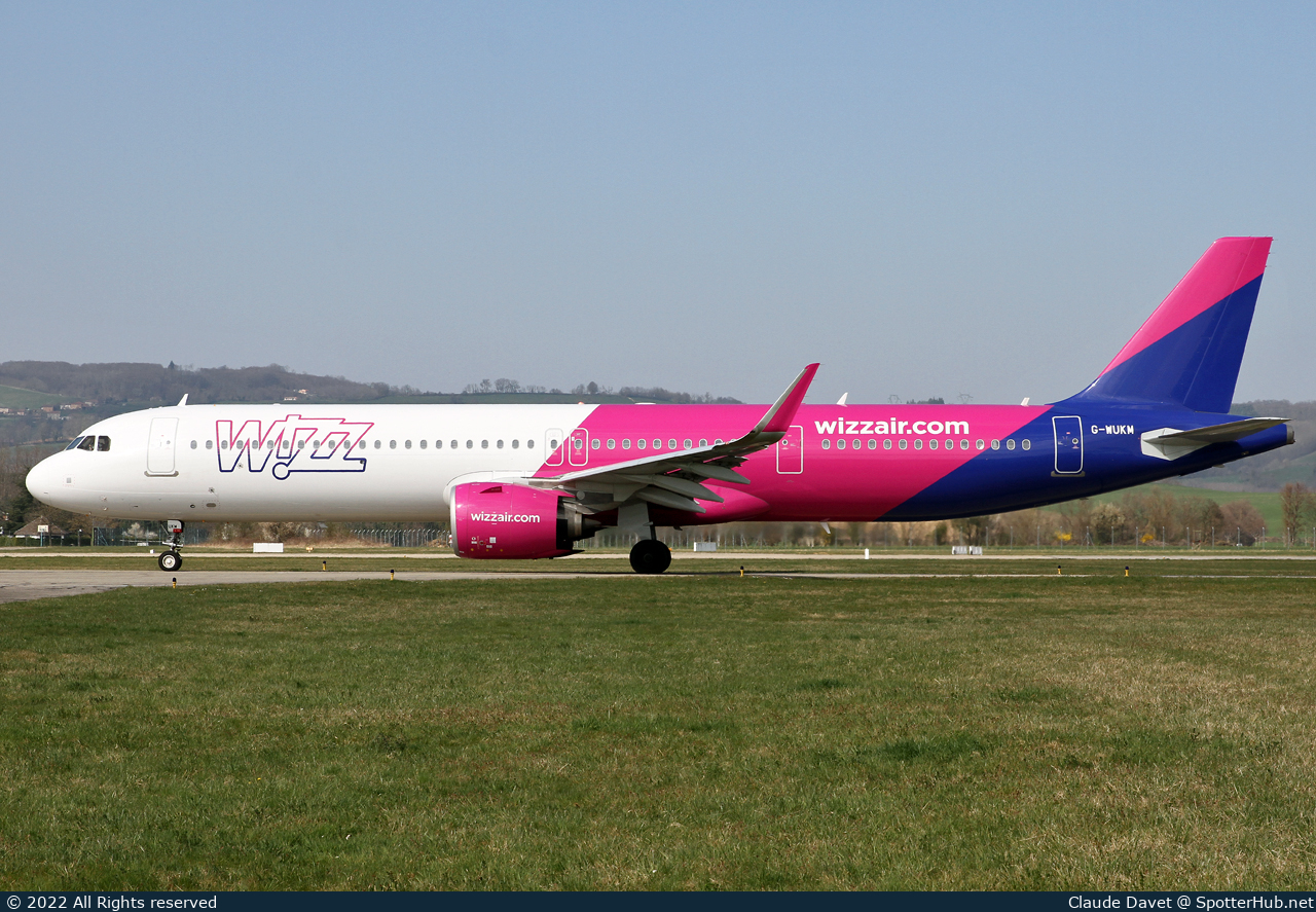 Photo of G-WUKM - Airbus A321-271NX operated by Wizz Air UK