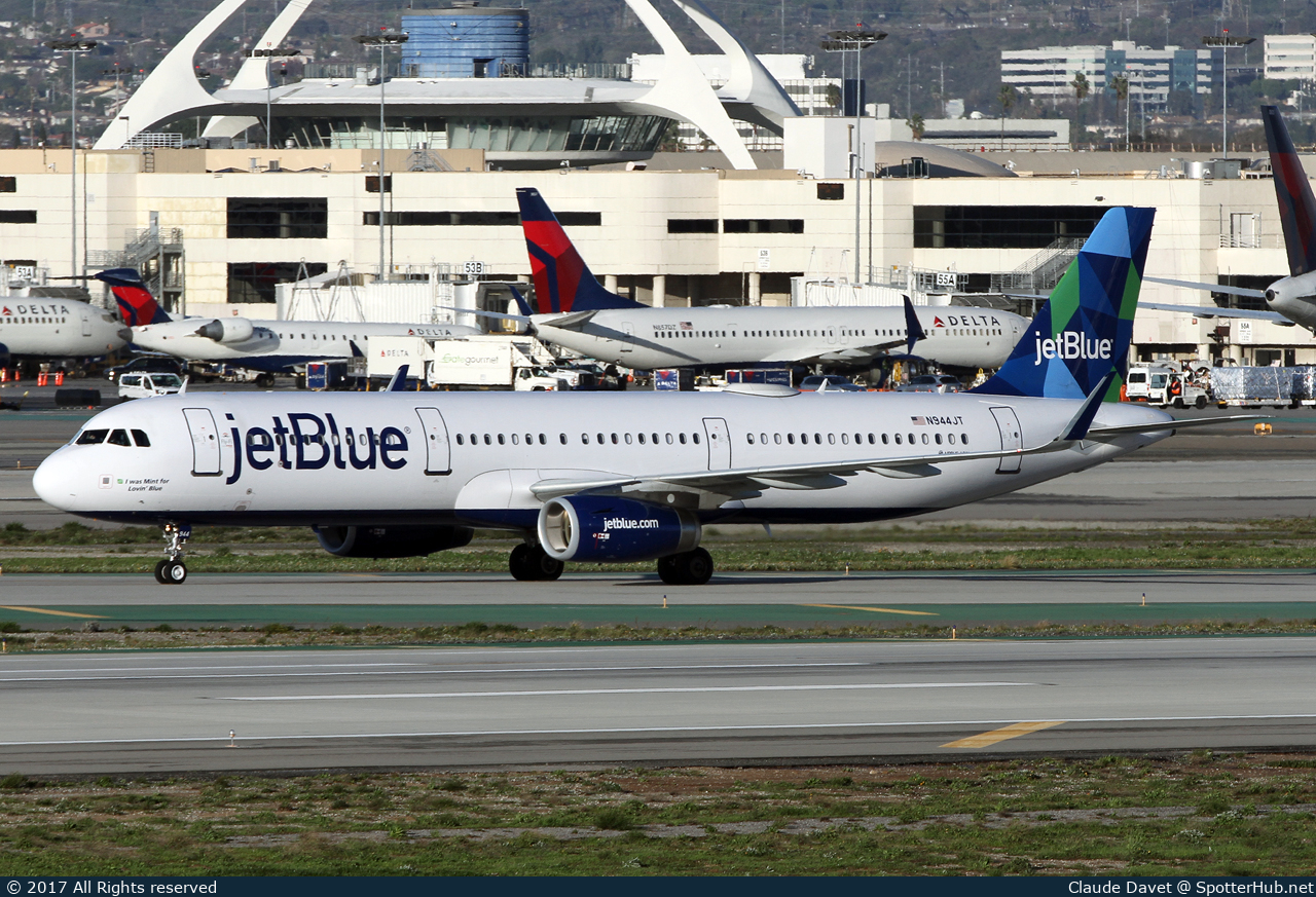 Photo of N944JT - Airbus A321-231 operated by jetBlue Airways