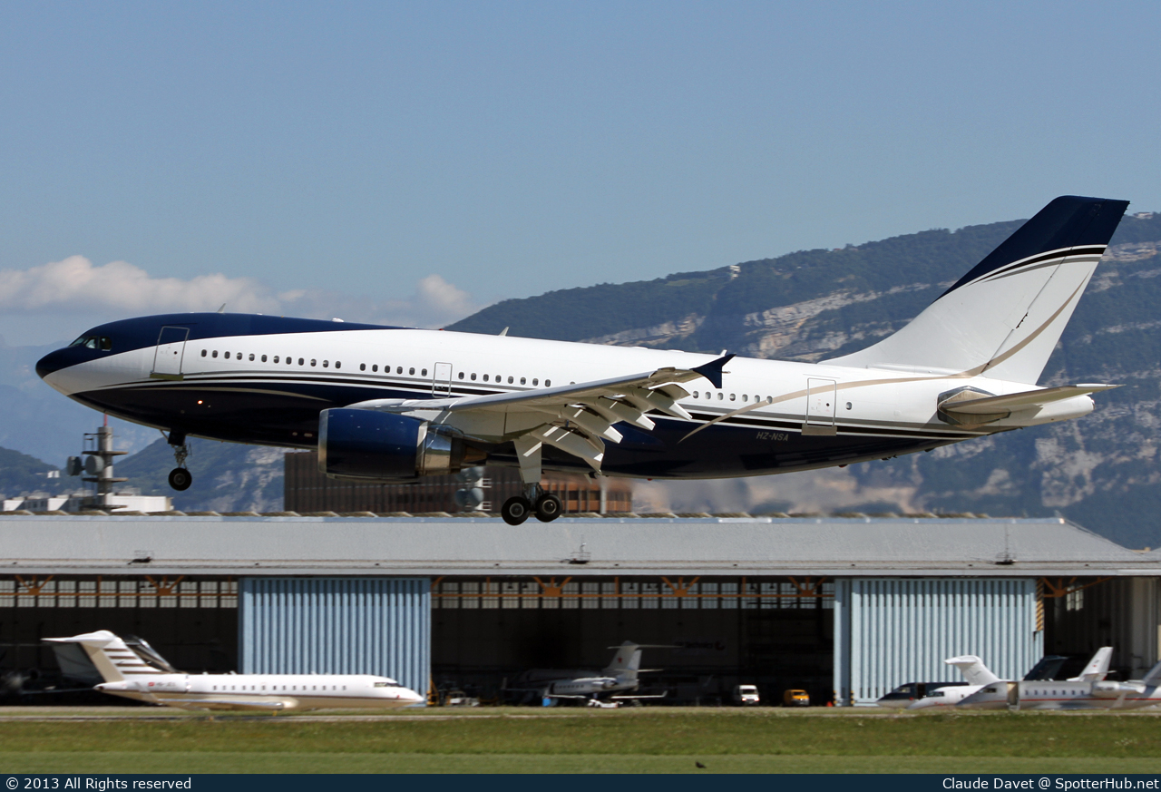 Photo of HZ-NSA - Airbus A310-304 operated by Al-Atheer Aviation