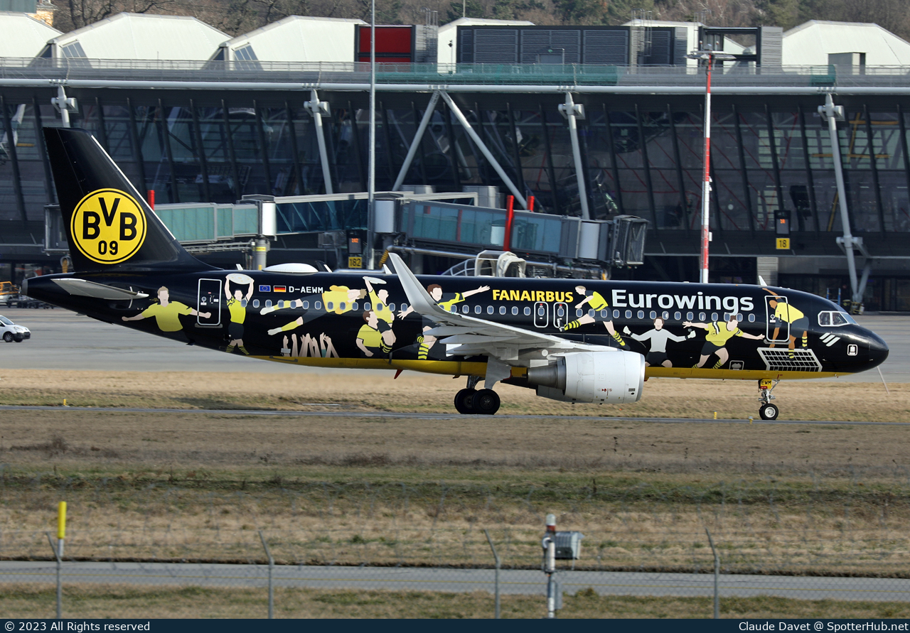 Photo of D-AEWM - Airbus A320-214 operated by Eurowings