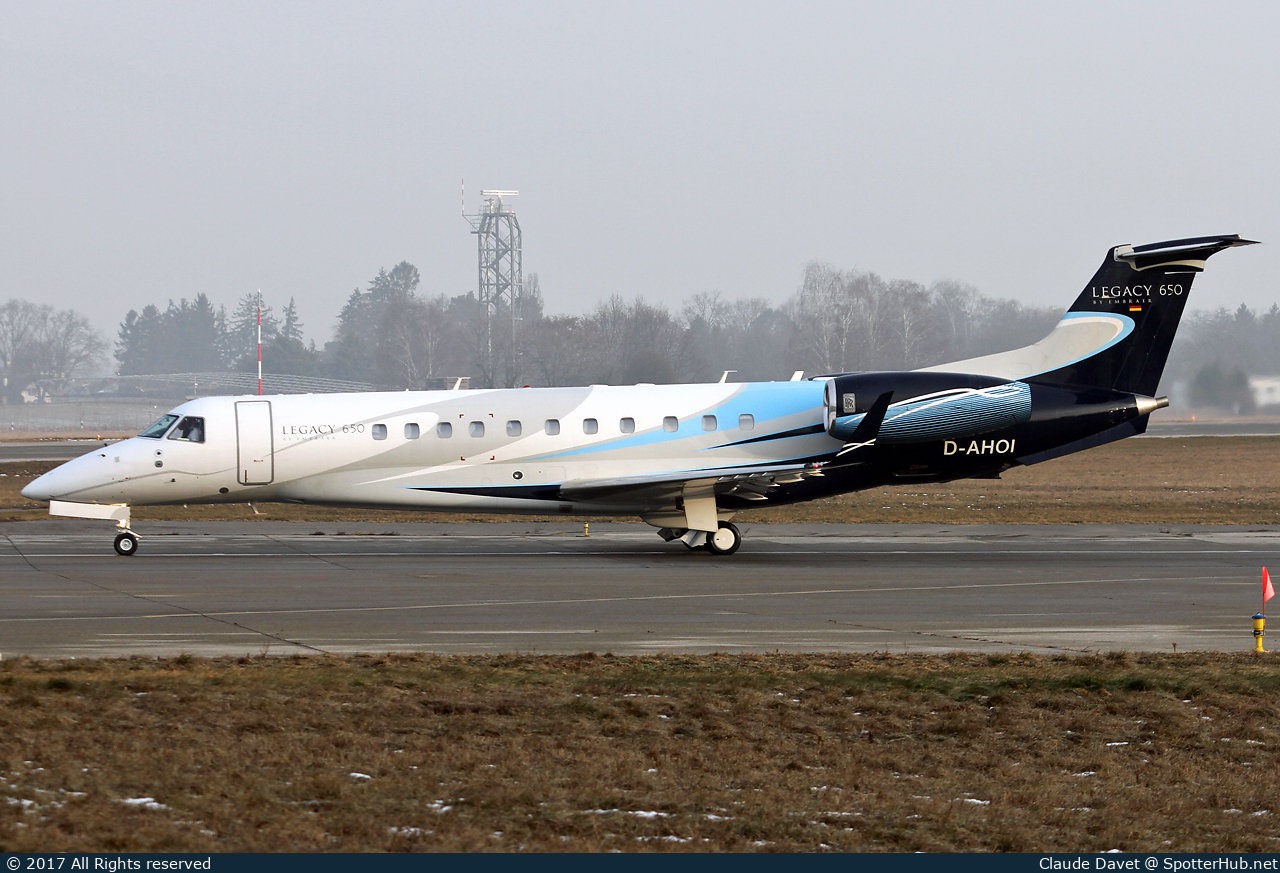Photo of D-AHOI - Embraer Legacy 650 operated by Air Hamburg