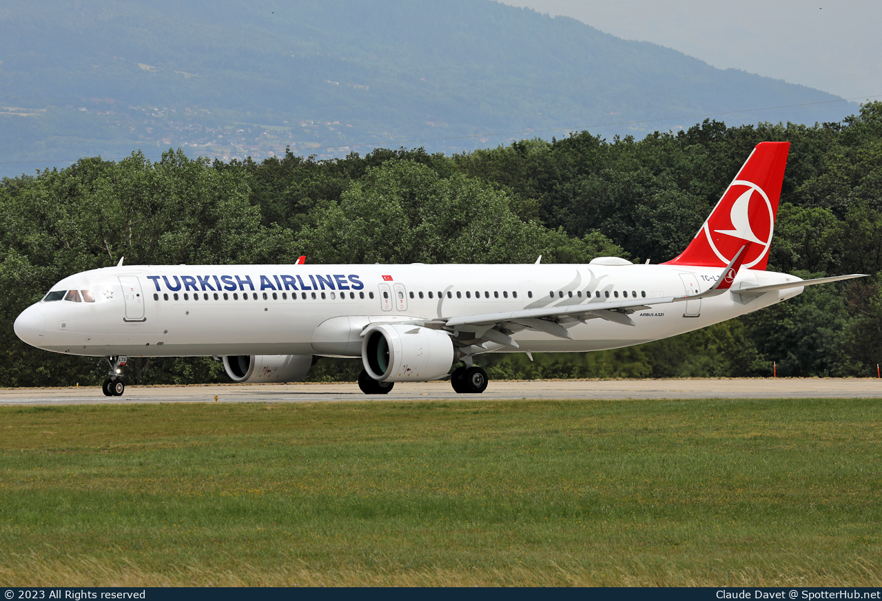 Photo of TC-LTA - Airbus A321-271NX operated by Turkish Airlines