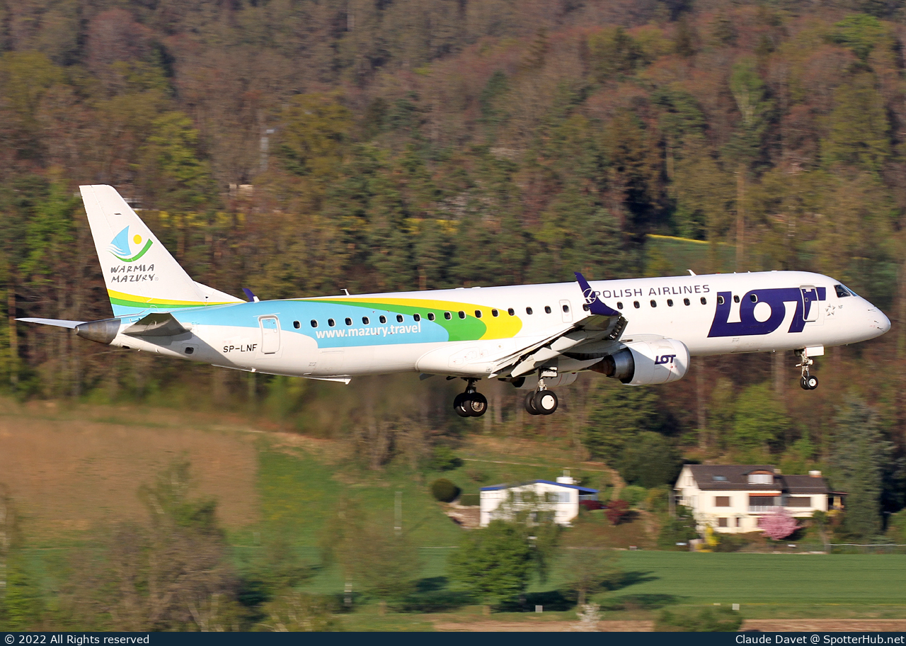 Photo of SP-LNF - Embraer ERJ-195LR operated by LOT Polish Airlines