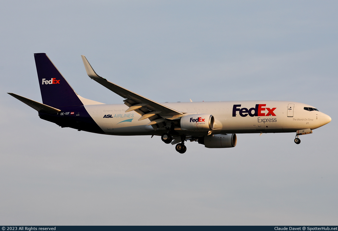 Photo of OE-IXF - Boeing 737-86N(BCF) operated by FedEx (opb ASL Airlines Belgium)