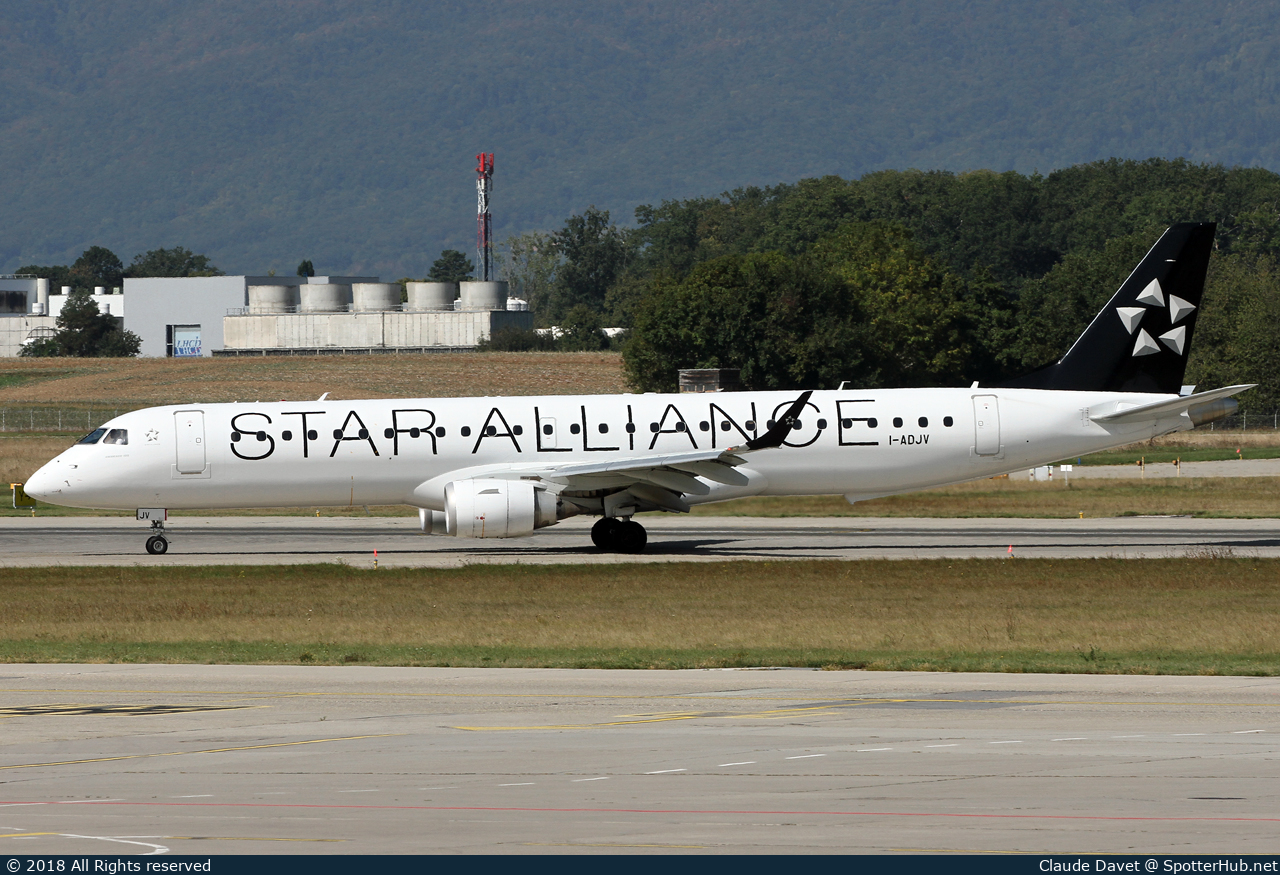 Photo of I-ADJV - Embraer ERJ-195LR operated by Air Dolomiti