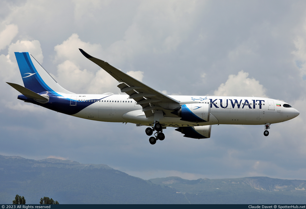 Photo of 9K-API - Airbus A330-841 operated by Kuwait Airways
