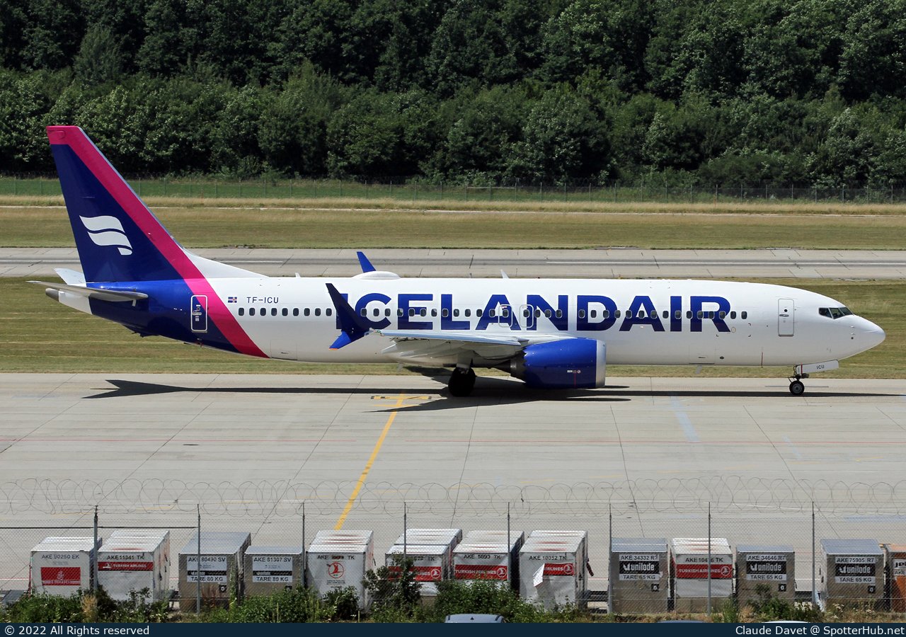 Photo of TF-ICU - Boeing 737 MAX 8 operated by Icelandair