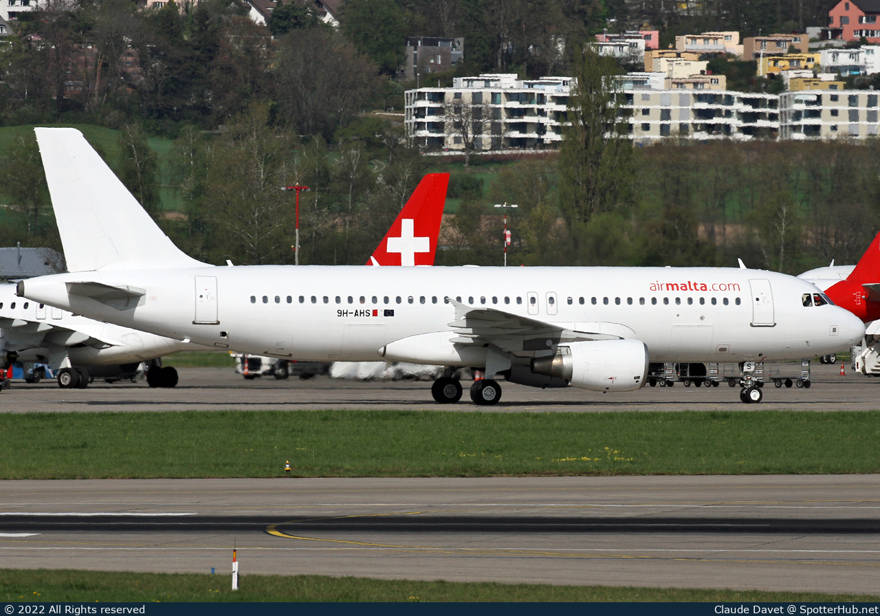 Photo of 9H-AHS - Airbus A320-214 operated by Air Malta