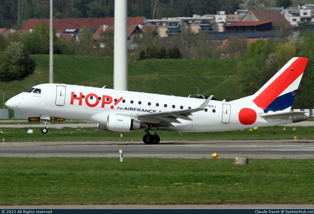 Photo of F-HBXJ - Embraer ERJ-170STD operated by Air France HOP