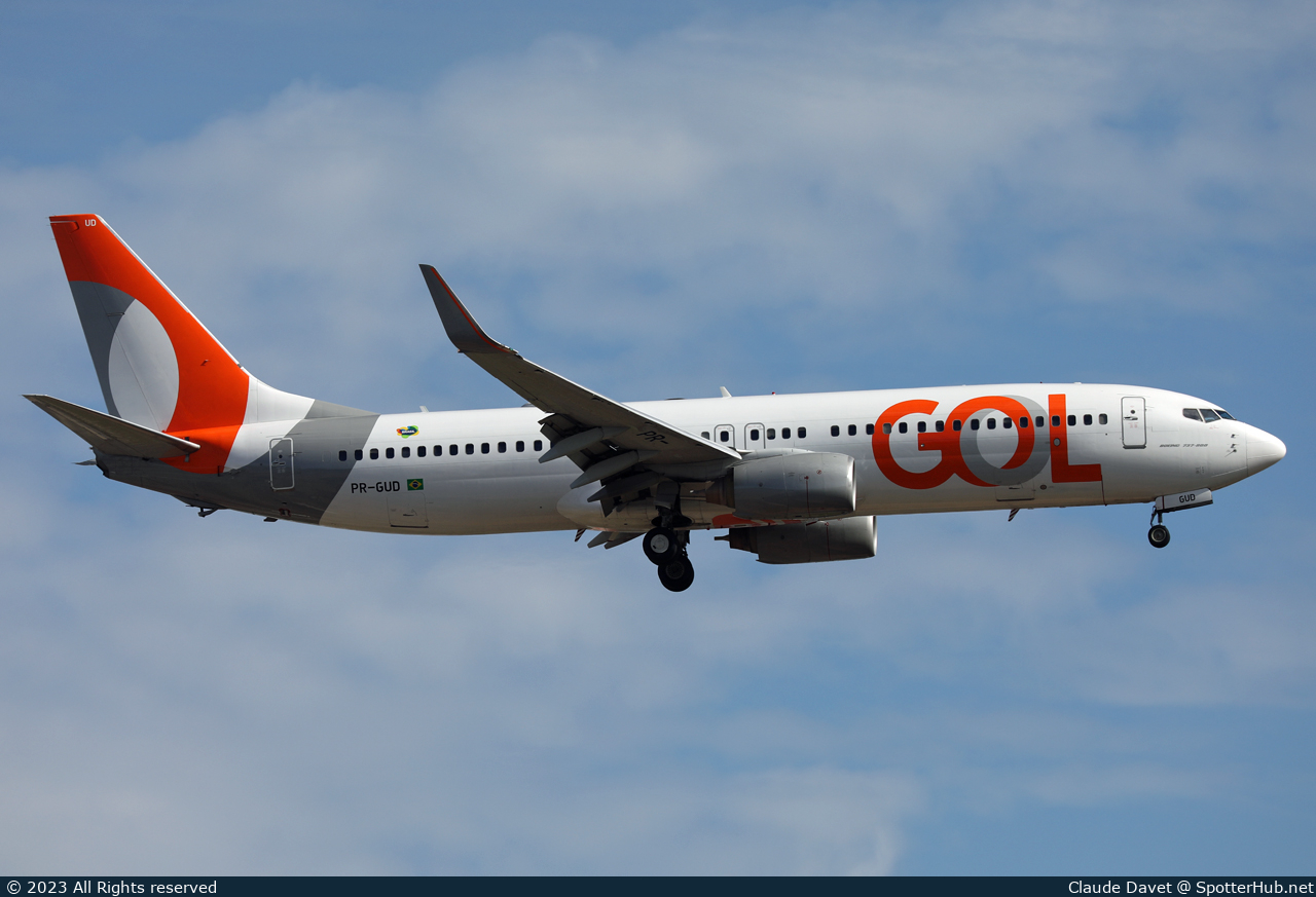 Photo of PR-GUD - Boeing 737-8EH operated by GOL Linhas Aéreas