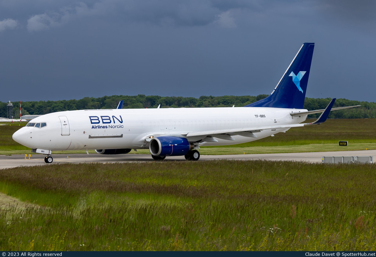 Photo of TF-BBS - Boeing 737-8F2(BCF) operated by Bluebird Nordic