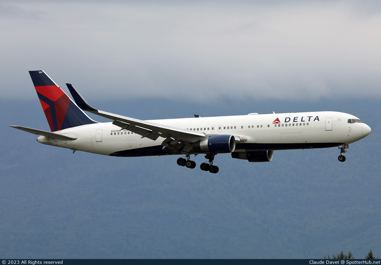 Photo of N189DN - Boeing 767-332(ER) operated by Delta Air Lines