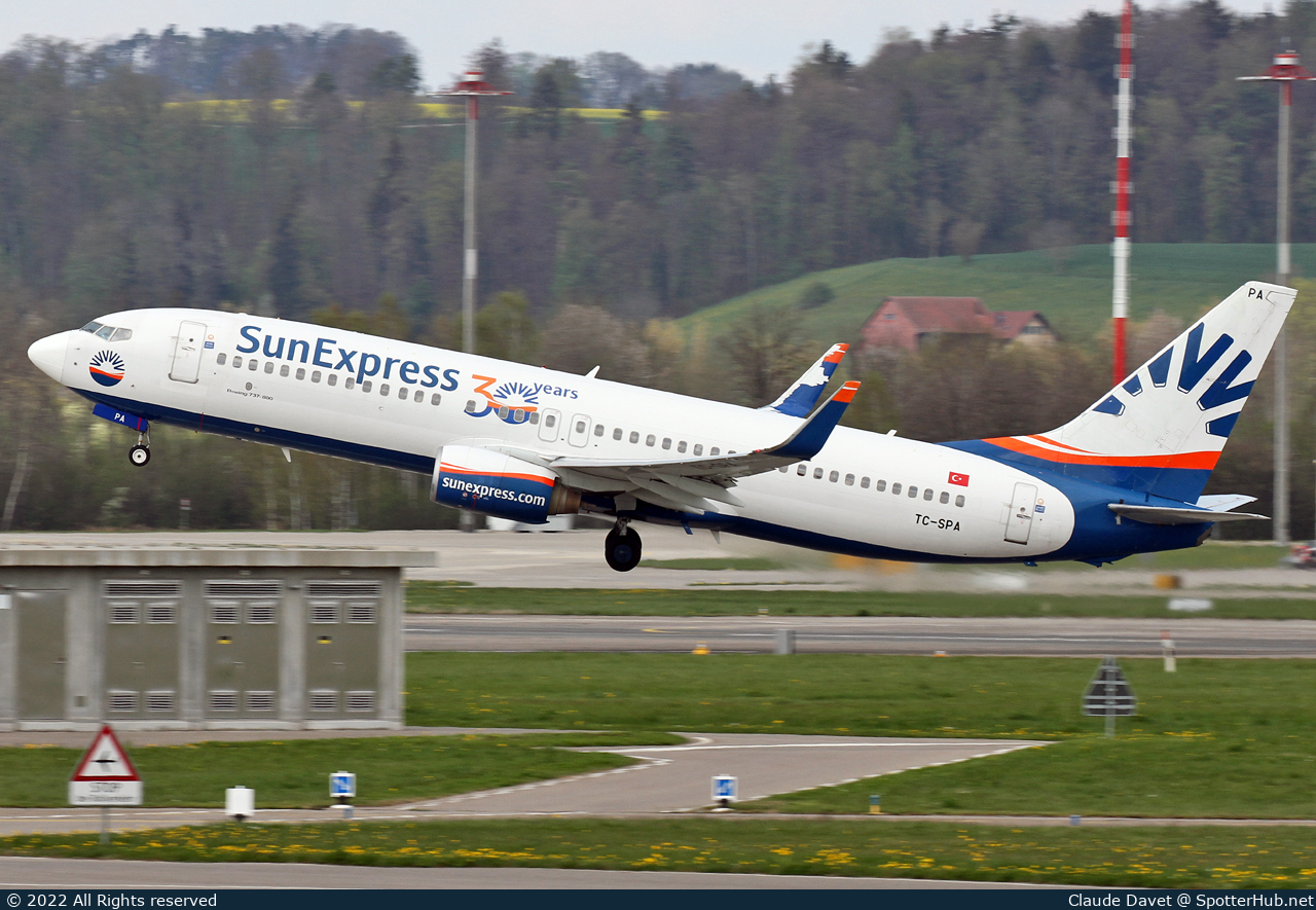 Photo of TC-SPA - Boeing 737-8HX operated by SunExpress