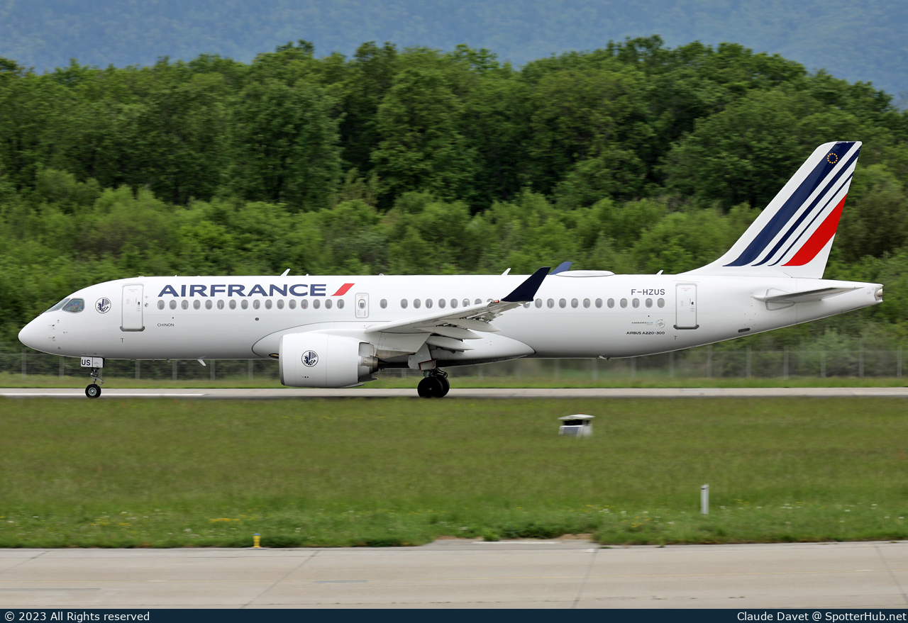 Photo of F-HZUS - Airbus A220-300 operated by Air France