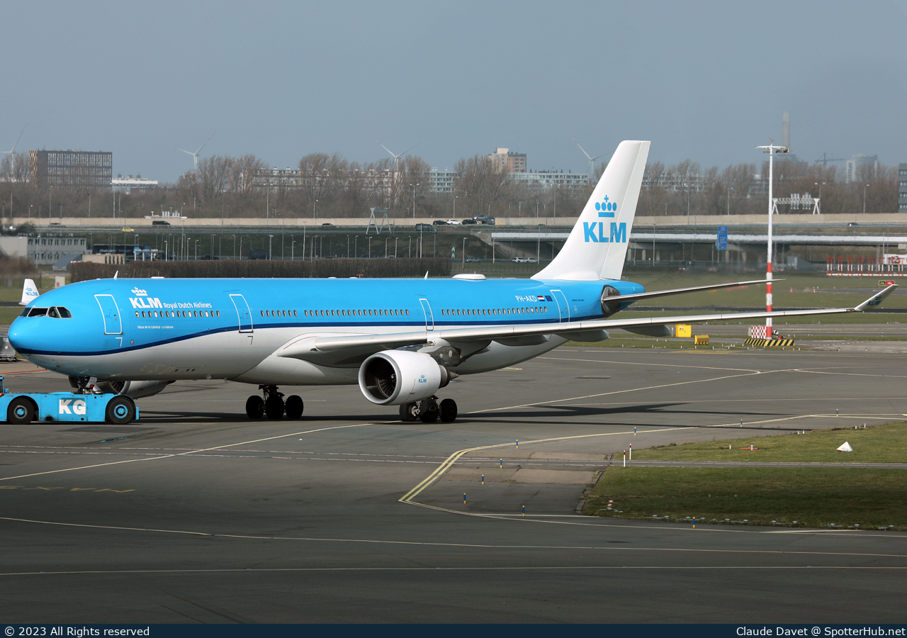Photo of PH-AKD - Airbus A330-303 operated by KLM Royal Dutch Airlines