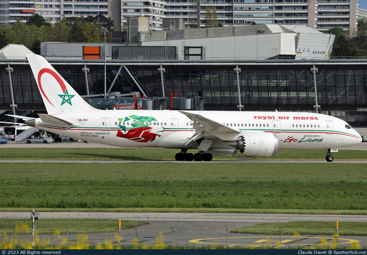 Photo of CN-RGC - Boeing 787-8 Dreamliner operated by Royal Air Maroc