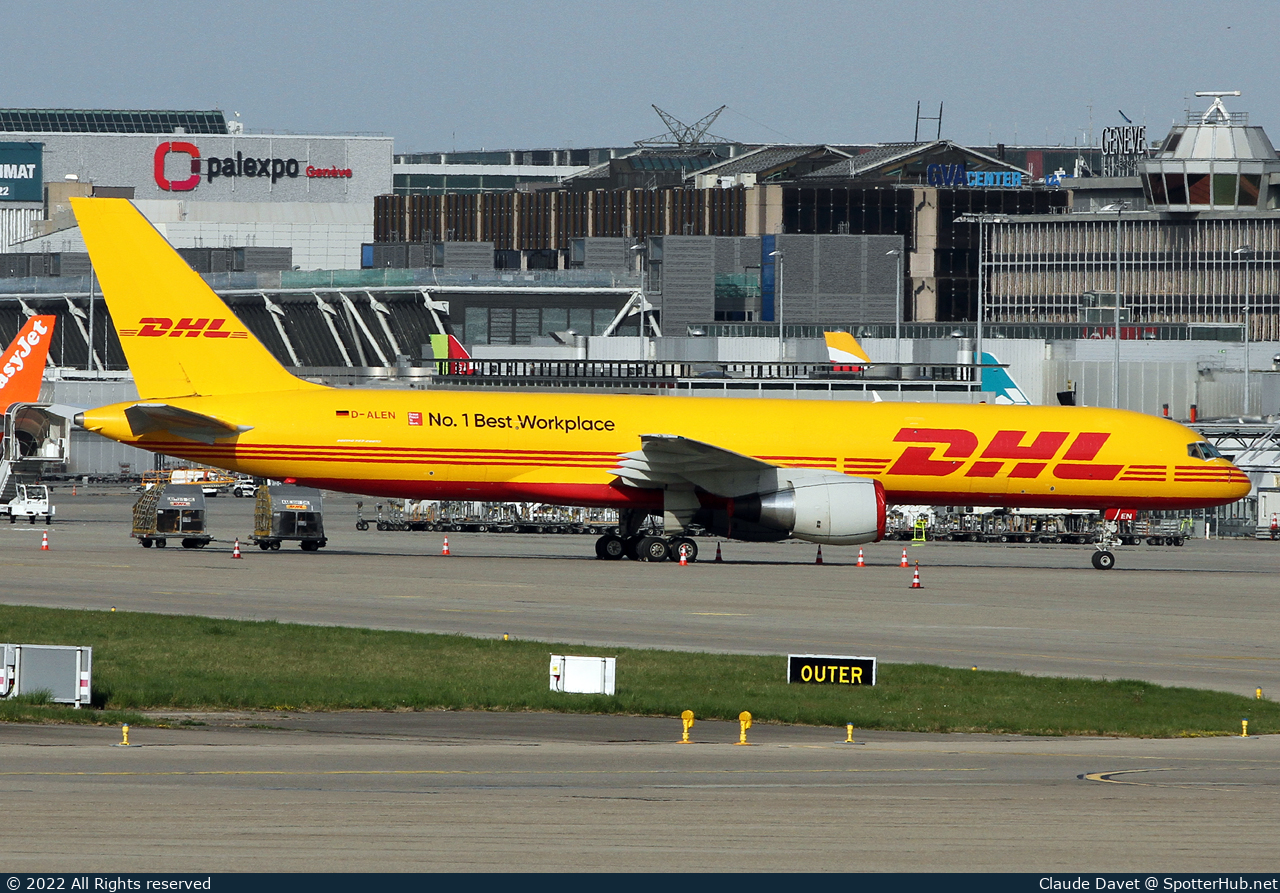 Photo of D-ALEN - Boeing 757-2Q8 operated by European Air Transport