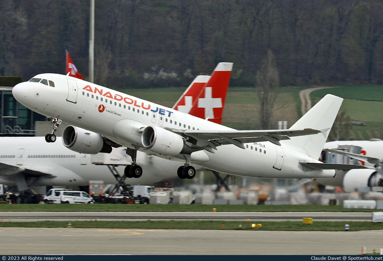 Photo of 9H-SLK - Airbus A320-214 operated by AnadoluJet (opb SmartLynx Malta)