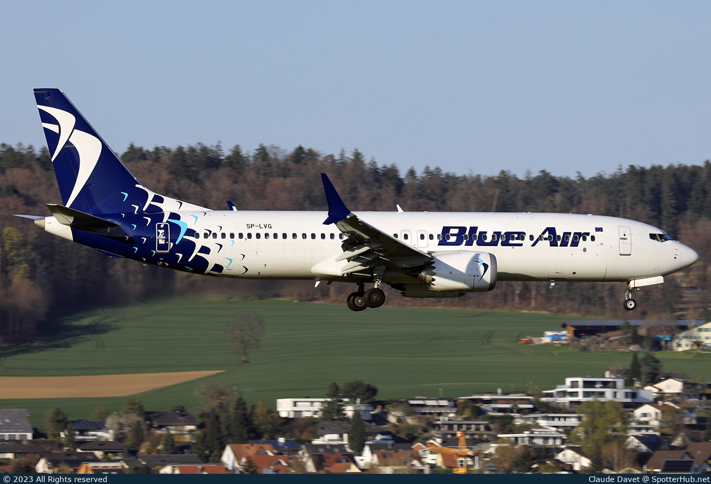 Photo of SP-LVG - Boeing 737 MAX 8 operated by LOT Polish Airlines