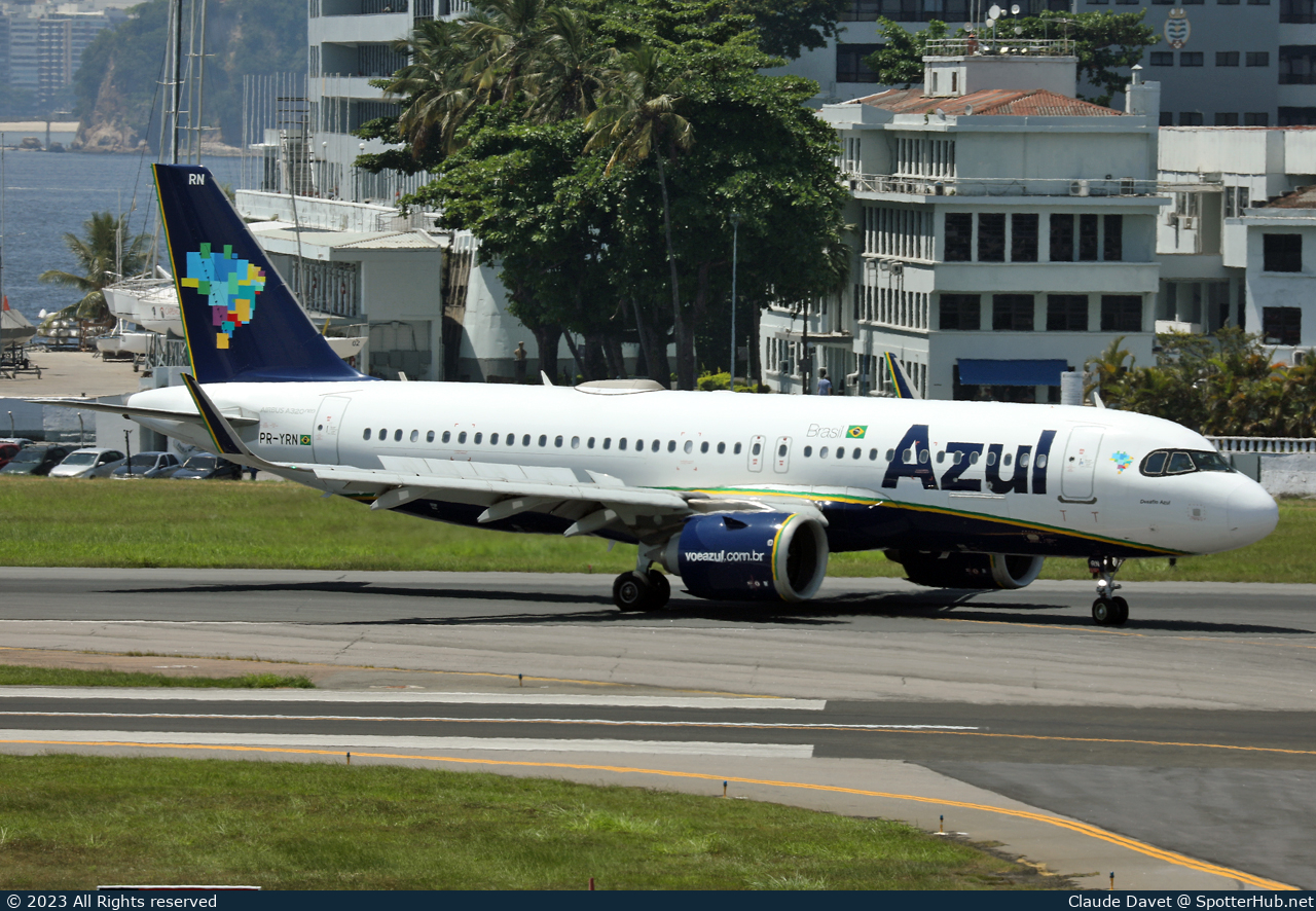 Photo of PR-YRN - Airbus A320-253N operated by Azul