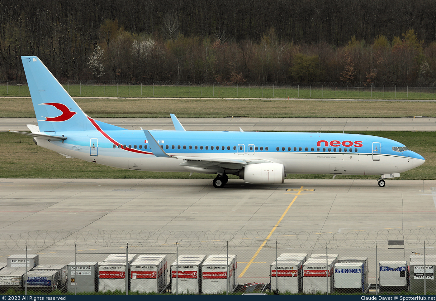 Photo of EI-HIM - Boeing 737-8ME operated by Neos