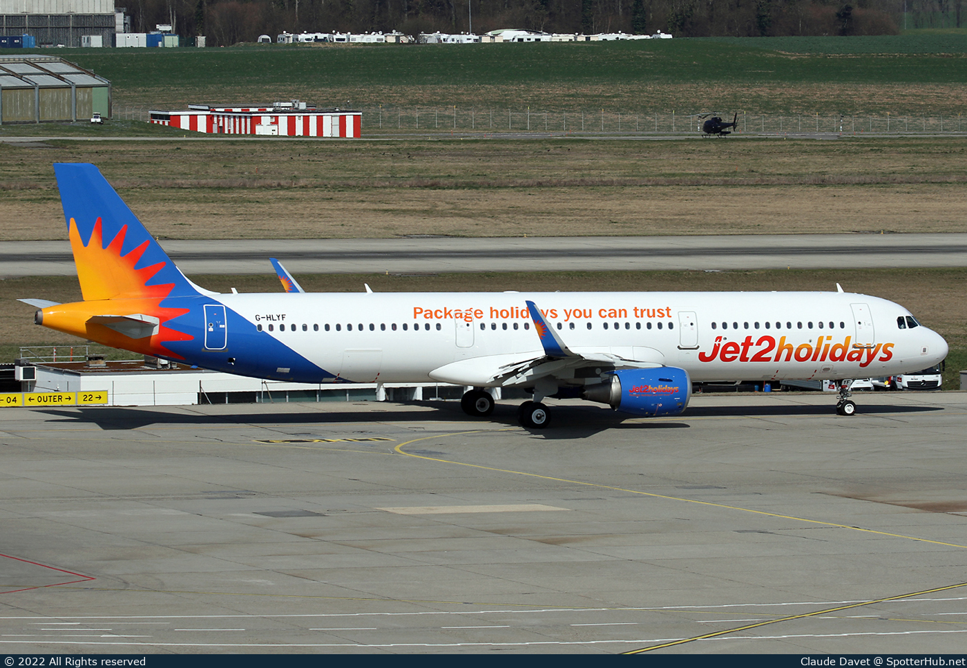 Photo of G-HLYF - Airbus A321-211 operated by Jet2