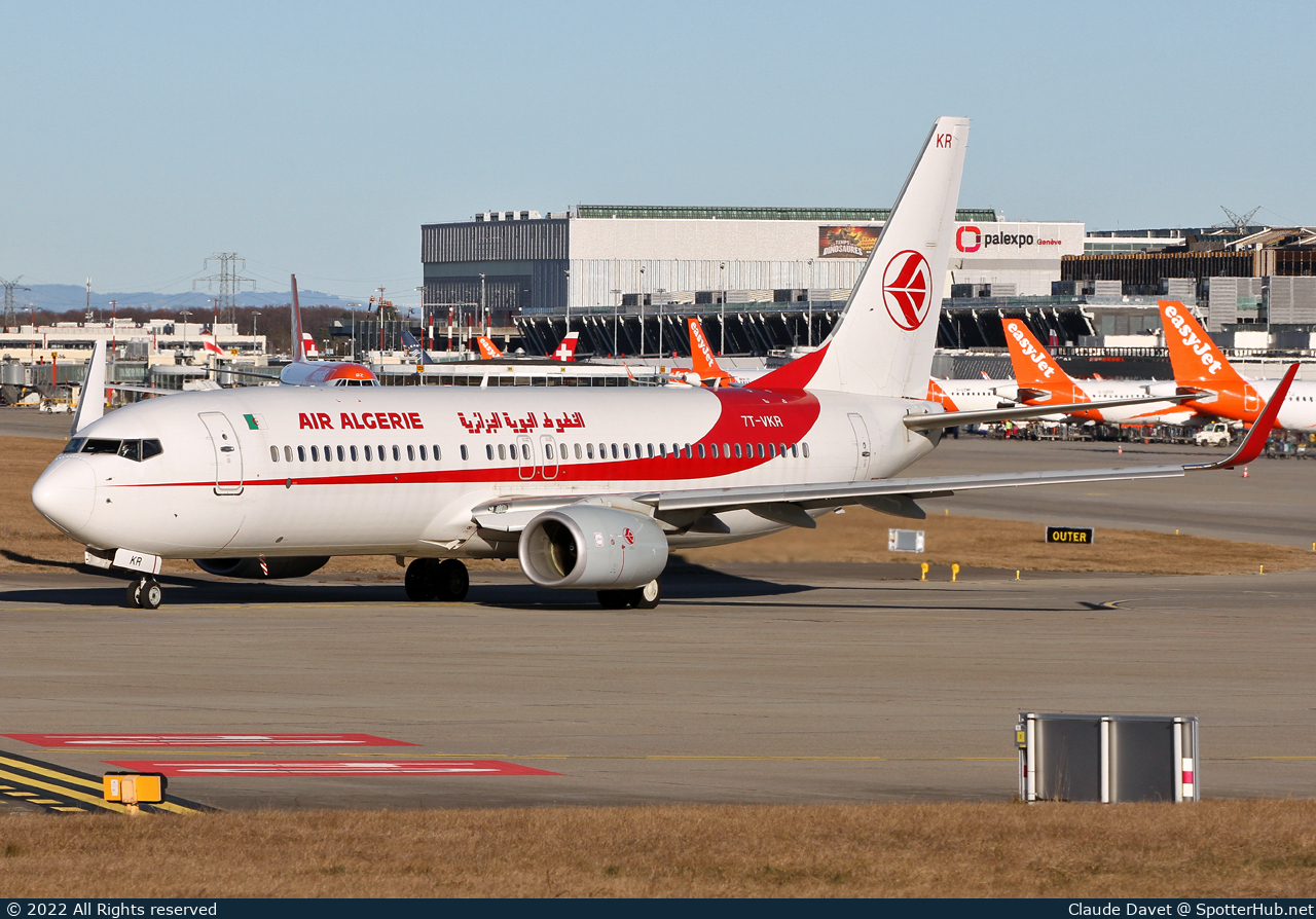 Photo of 7T-VKR - Boeing 737-8D6 operated by Air Algérie