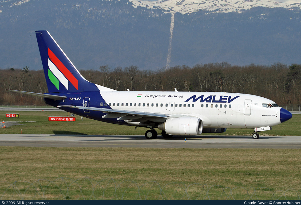 Photo of HA-LOJ - Boeing 737-6Q8 operated by Malév Hungarian Airlines