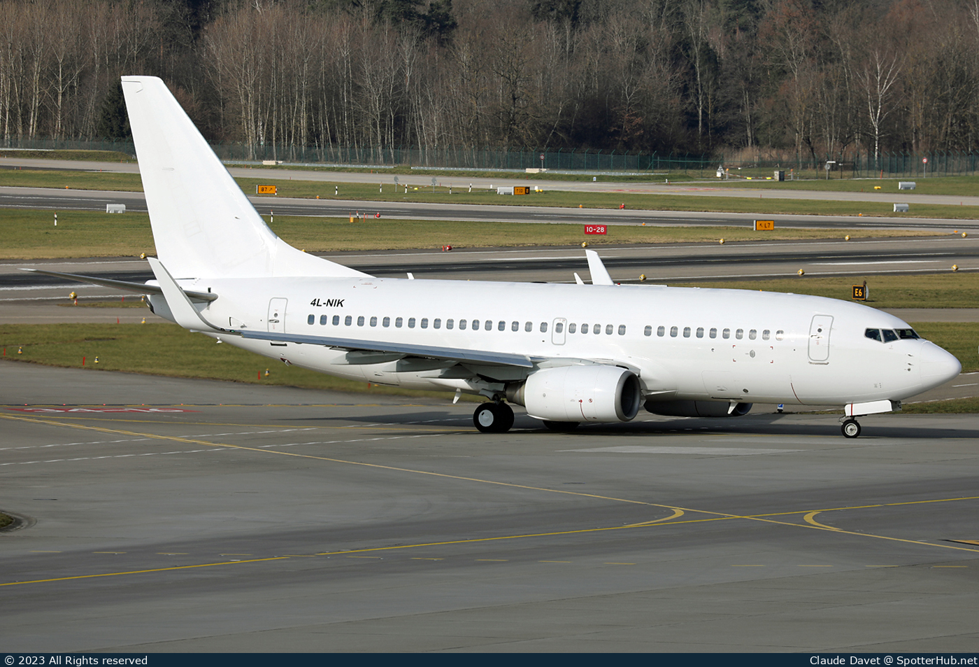 Photo of 4L-NIK - Boeing 737-783 operated by Georgian Airways