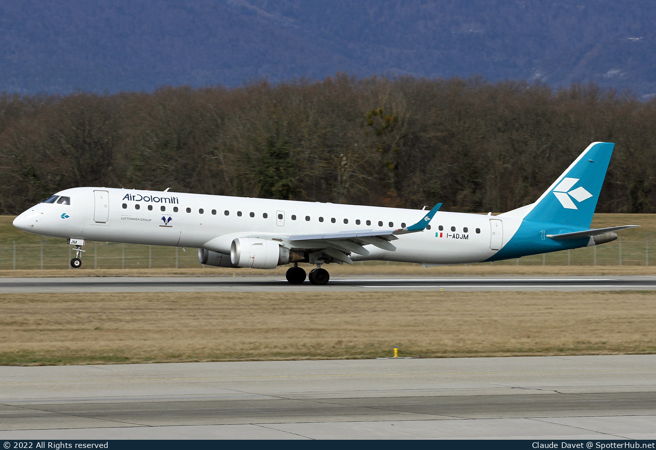 Photo of I-ADJM - Embraer ERJ-195LR operated by Air Dolomiti