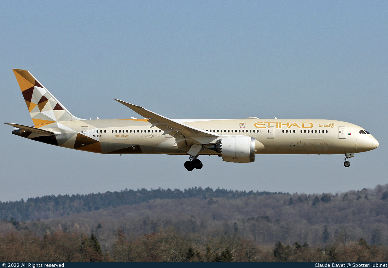 Photo of A6-BNC - Boeing 787-9 Dreamliner operated by Etihad Airways