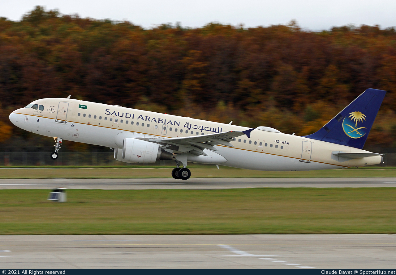 Photo of HZ-ASA - Airbus A320-214 operated by Saudi Arabian Airlines