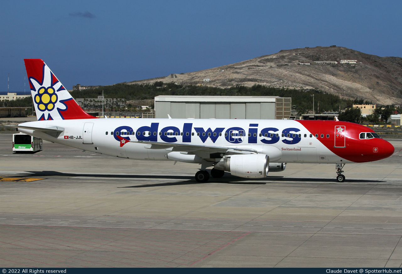 Photo of HB-JJL - Airbus A320-214 operated by Edelweiss Air