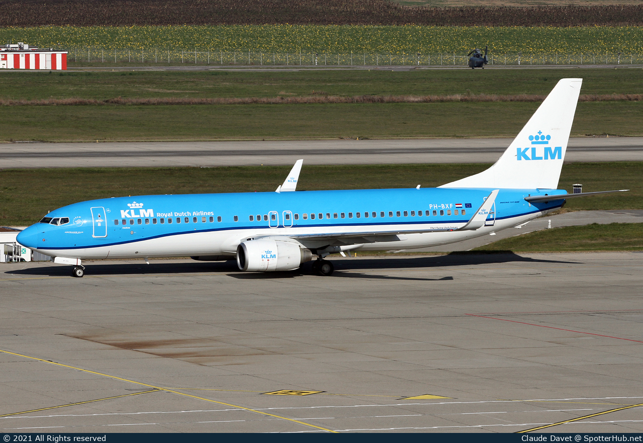 Photo of PH-BXF - Boeing 737-8K2 operated by KLM Royal Dutch Airlines