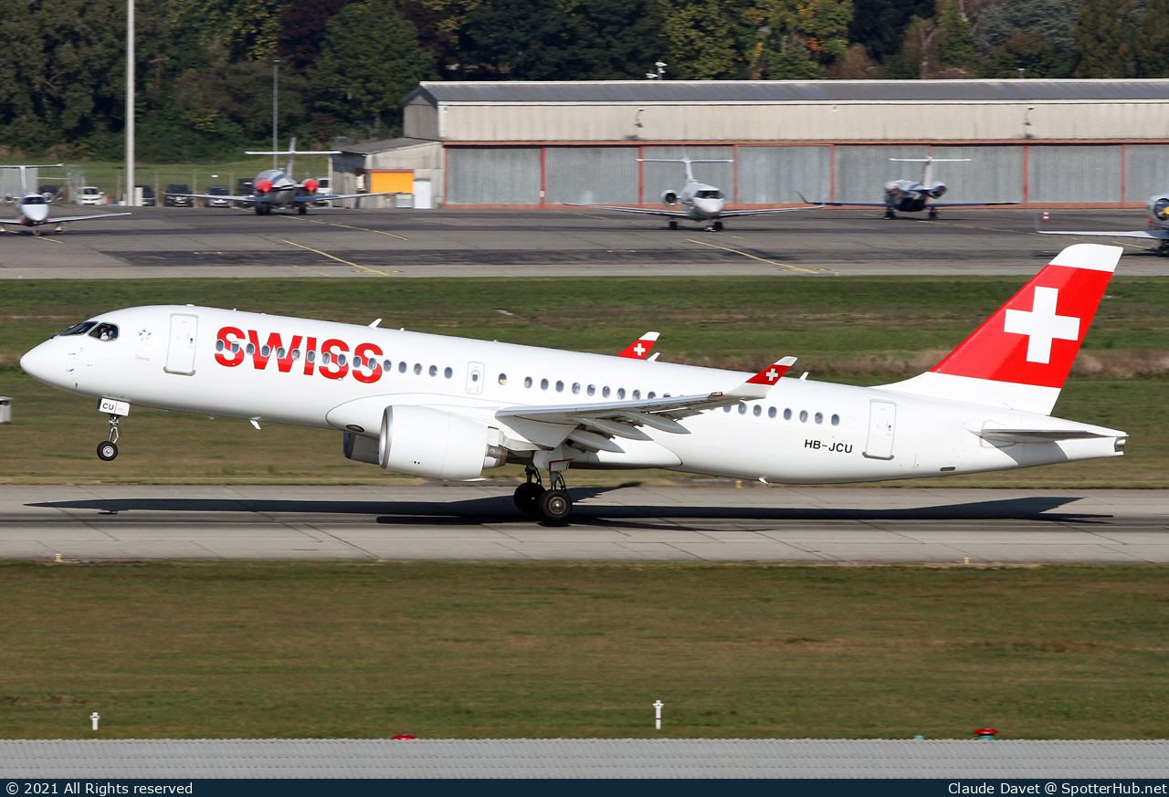 Photo of HB-JCU - Airbus A220-300 operated by Swiss International Air Lines