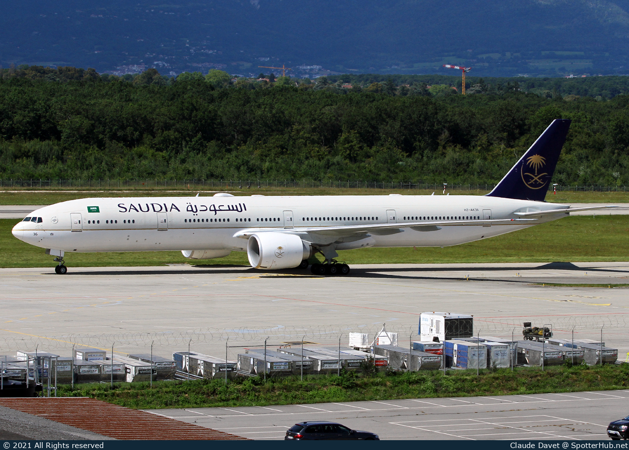 Photo of HZ-AK36 - Boeing 777-3FG(ER) operated by Saudia