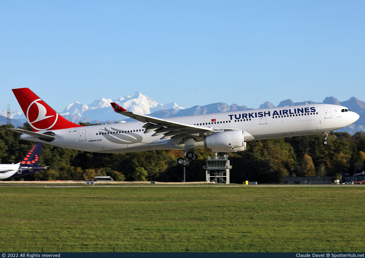 Photo of TC-JNM - Airbus A330-343 operated by Turkish Airlines
