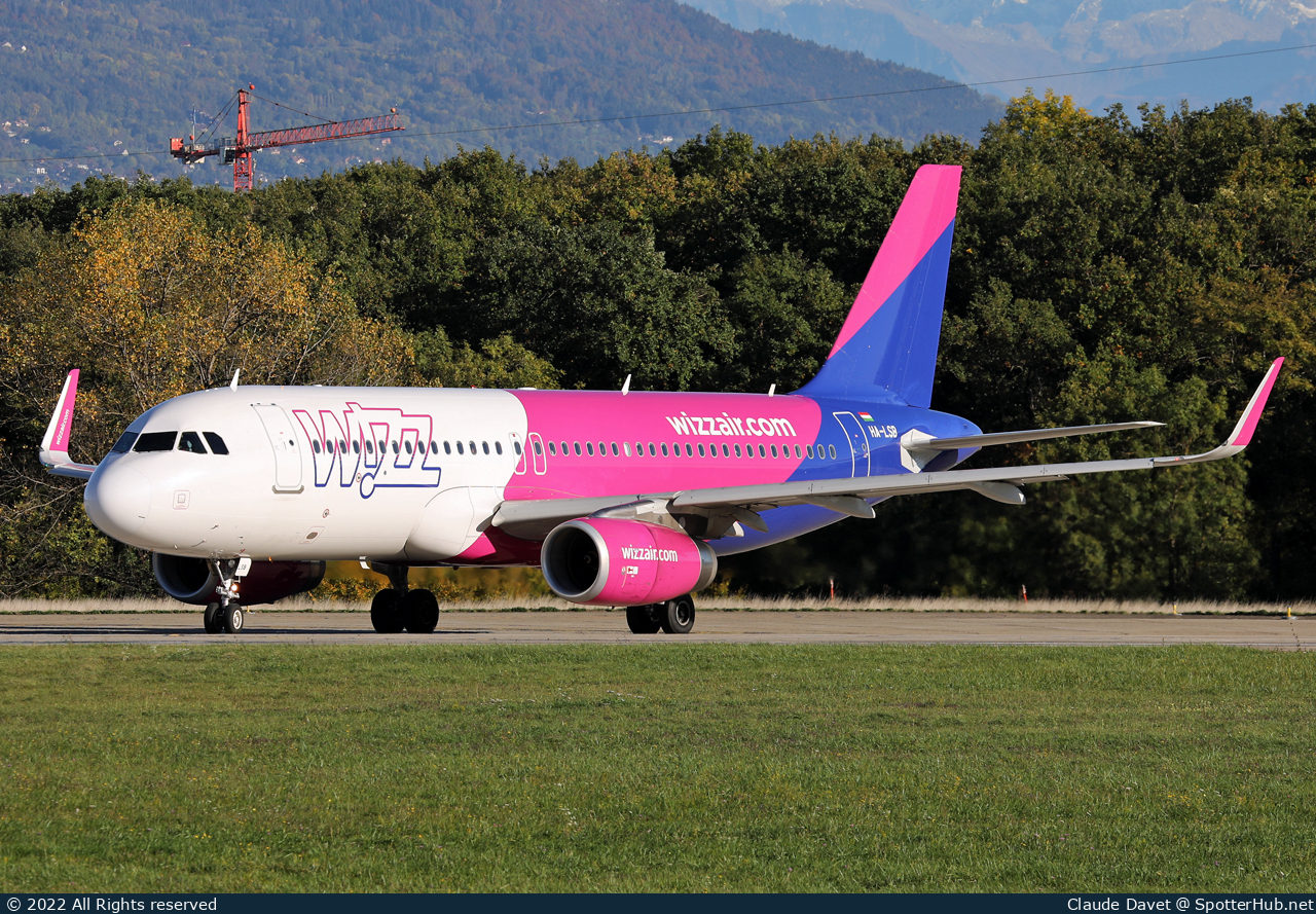 Photo of HA-LSB - Airbus A320-232 operated by Wizz Air