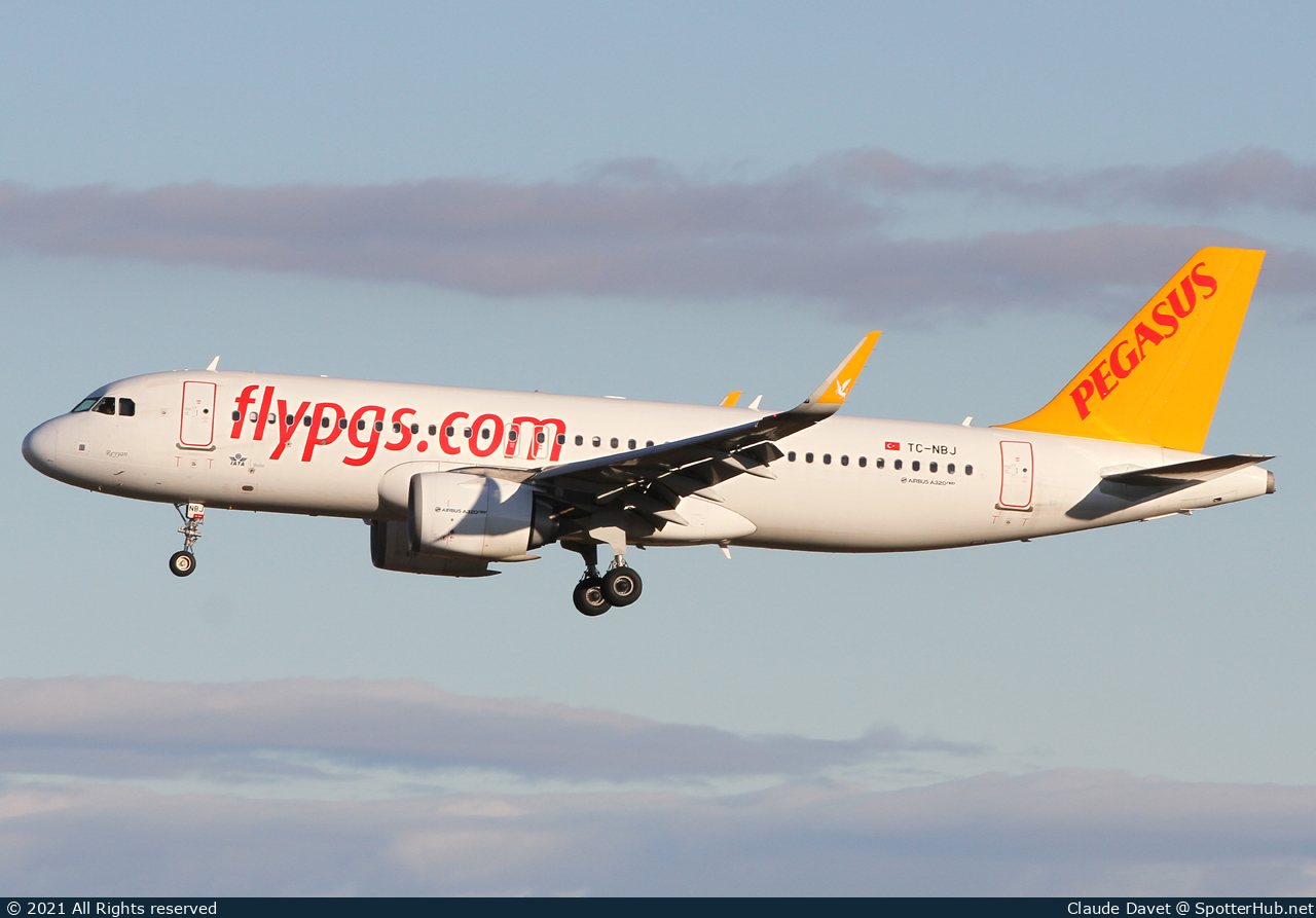 Photo of TC-NBJ - Airbus A320-251N operated by Pegasus Airlines