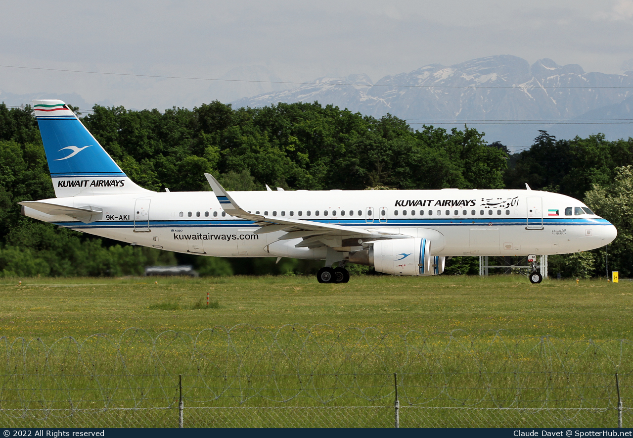 Photo of 9K-AKI - Airbus A320-214 operated by Kuwait Airways