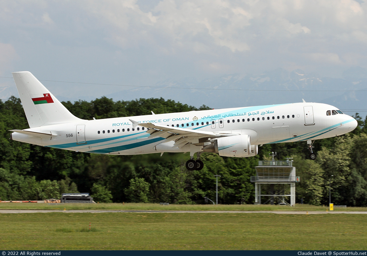 Photo of 556 - Airbus A320-214(CJ) Prestige operated by Royal Oman Air Force