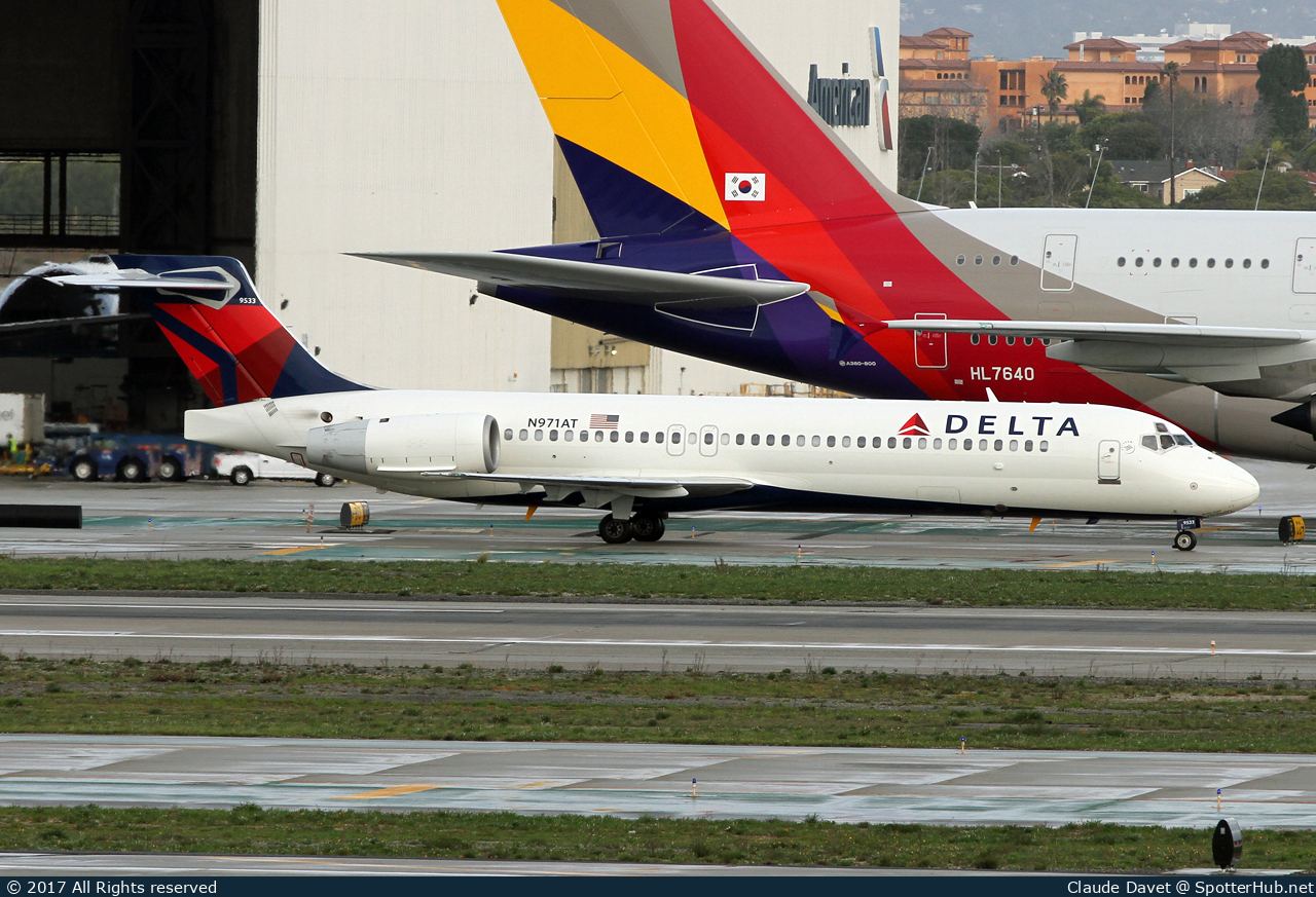 Photo of N971AT - Boeing 717-2BD operated by Delta Air Lines
