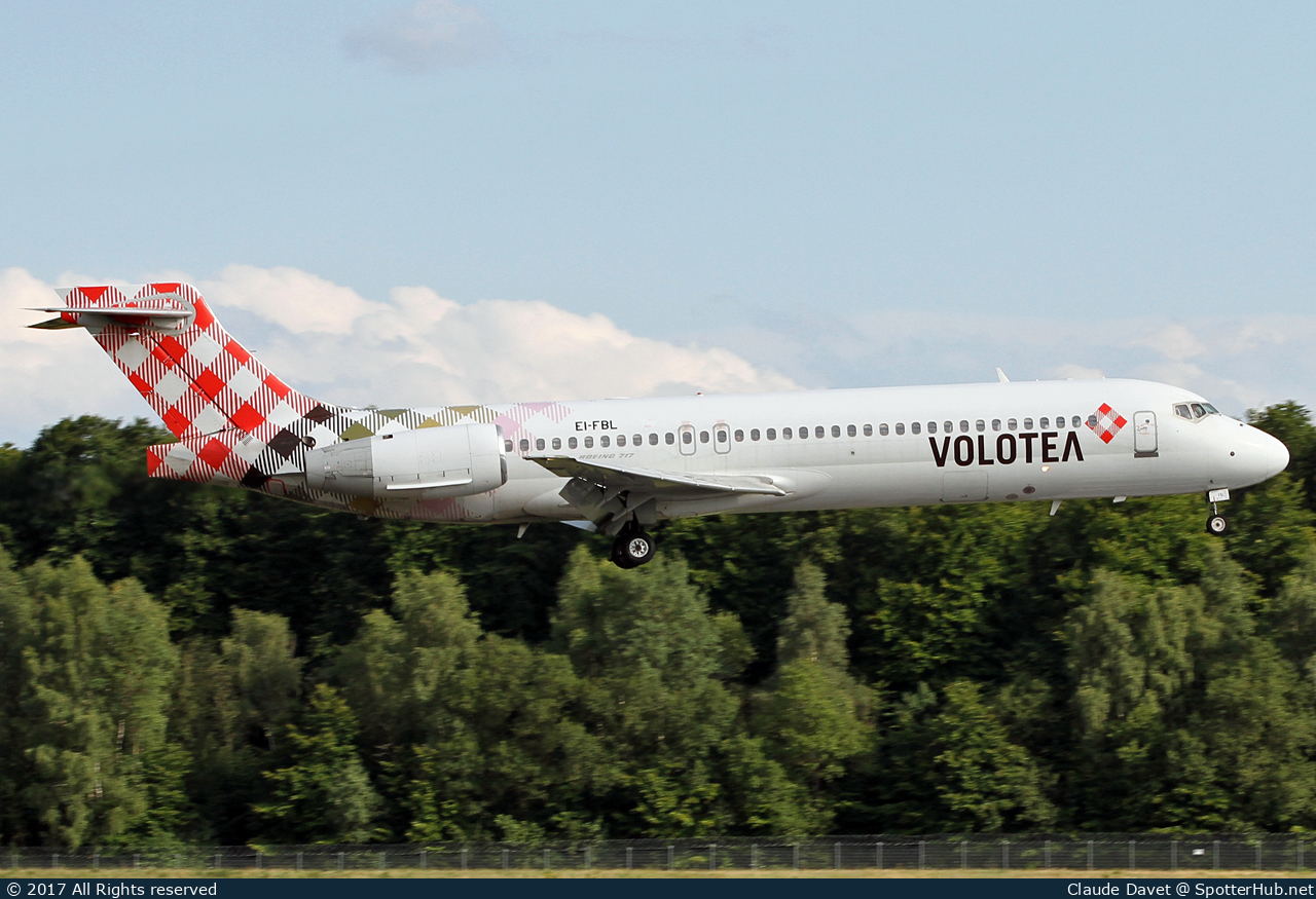 Photo of EI-FBL - Boeing 717-2BL operated by Volotea