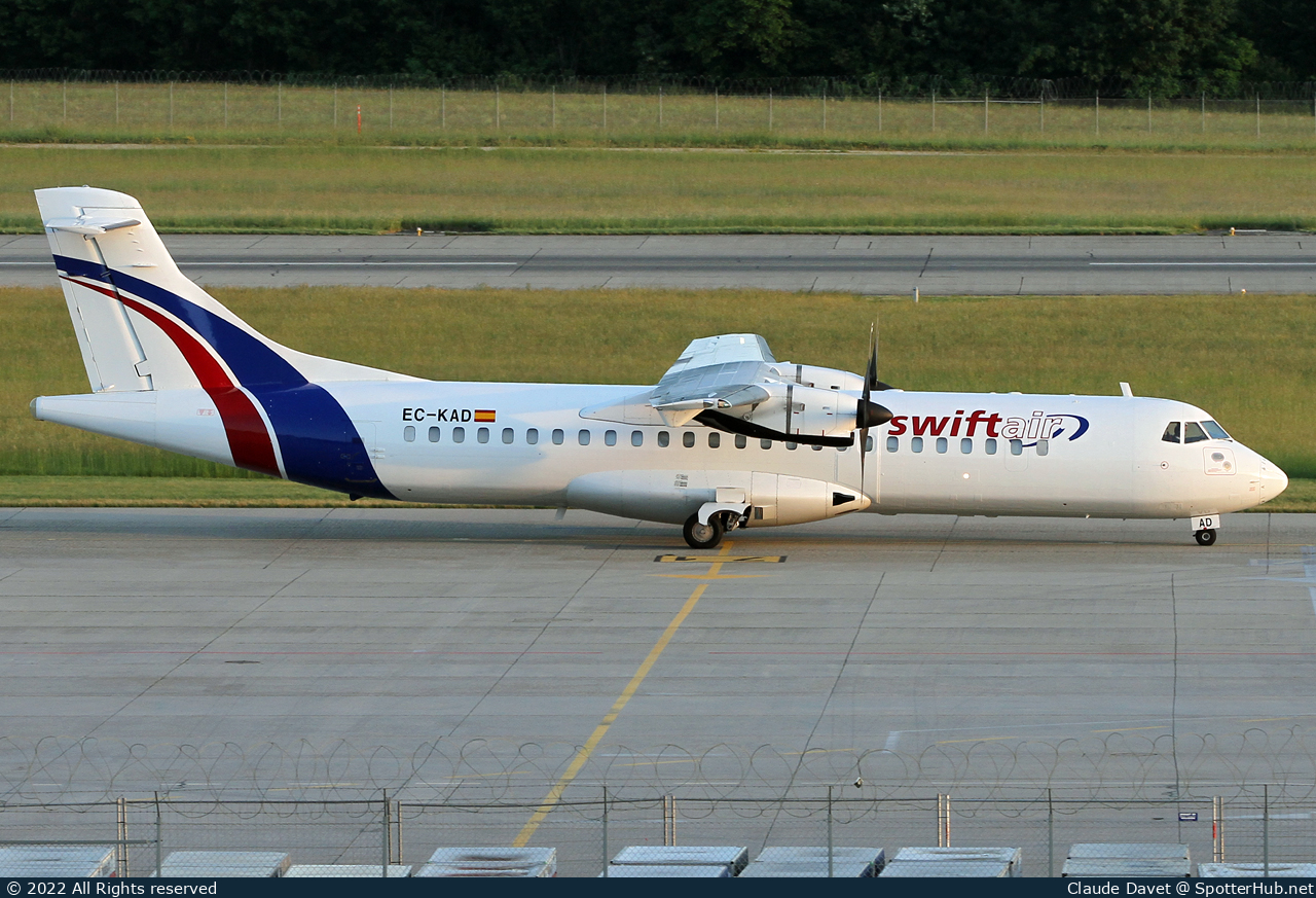 Photo of EC-KAD - ATR 72-202(F) operated by Swiftair