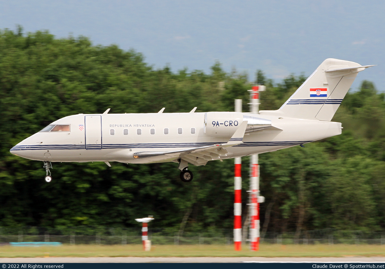 Photo of 9A-CRO - Bombardier Challenger 604 operated by Government of Croatia