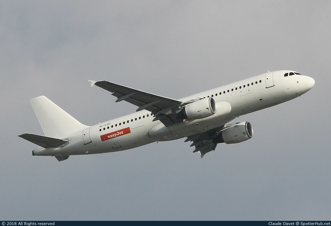 Photo of YL-LCU - Airbus A320-214 operated by easyJet (opb SmartLynx Airlines)